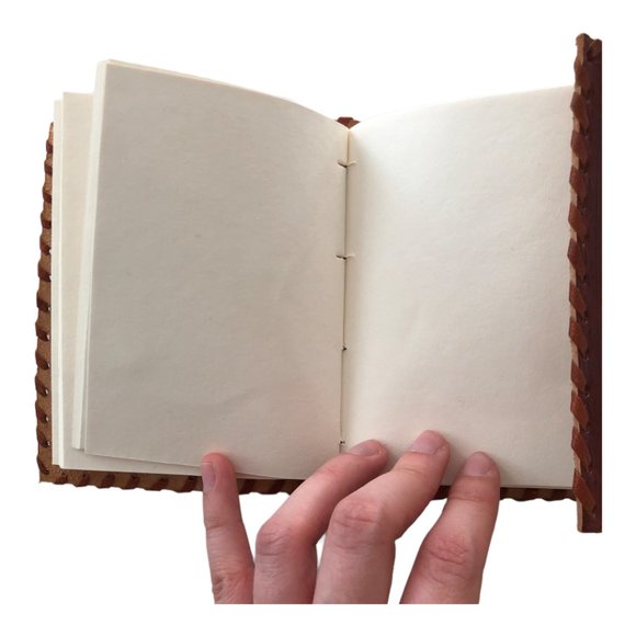 Leather Mahogany Woven Embossed Wrap Green Stone Journal - Picture 9 of 12